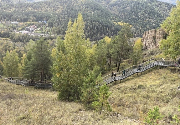 Лестница на Торгашинский хребет