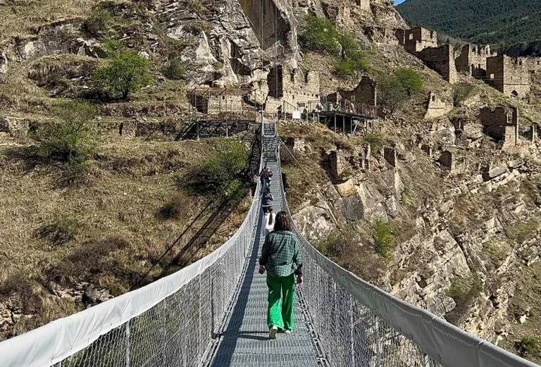 Подвесной мост в Кахибе