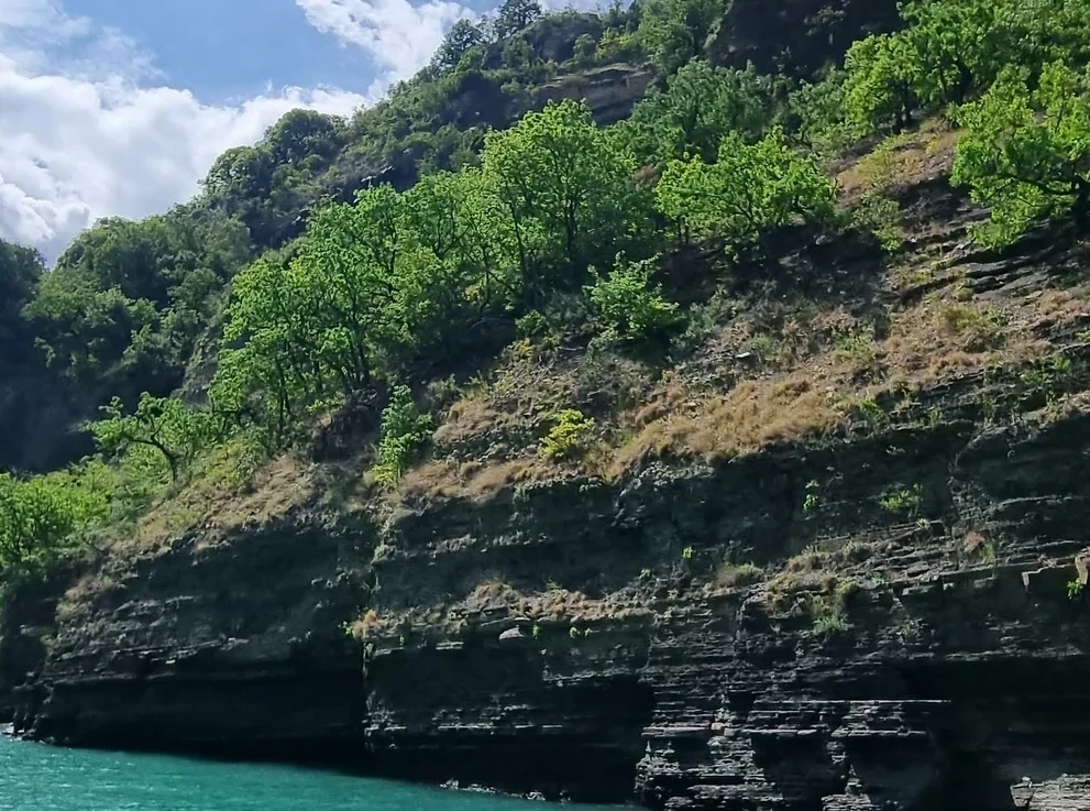 Катание на катерах. Главный Сулакский каньон 