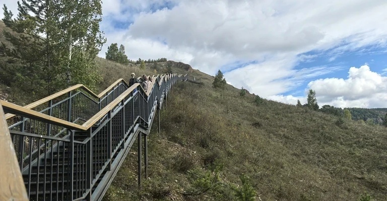 Лестница на Торгашинский хребет