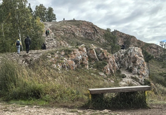 Лестница на Торгашинский хребет - путь на вершину хребта