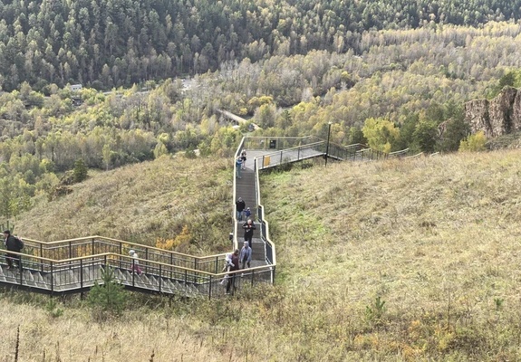 Лестница на Торгашинский хребет